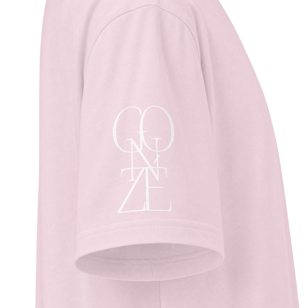 GONZÉ Script Tee — 'Au-delà du style'